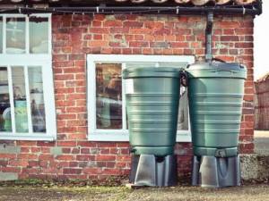 Condannati per lite i condomini che si opponevano alla rimozione dei serbatoi d'acqua posti nel cortile condominiale