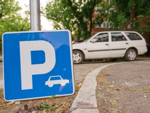 Maggioranze per l'uso di un'area come parcheggio: come calcolarle