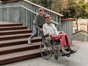 Superbonus, eliminazione delle barriere del singolo condomino e acquisto di una cantina per il vano motore e fossa di termine corsa inferiore