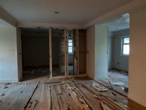 Lavori di ristrutturazione in un appartamento ed immissioni rumorose